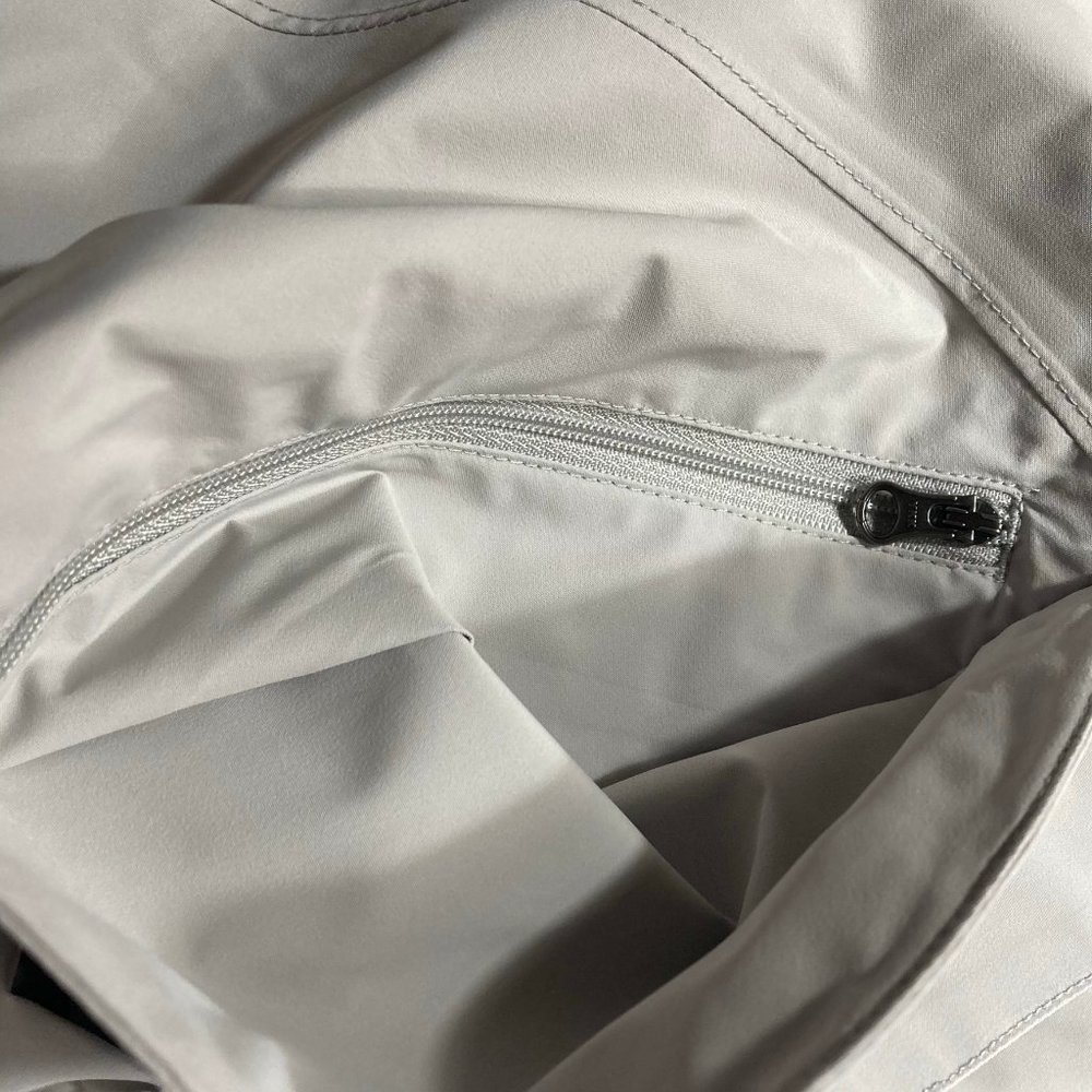 Jacket - Picture 16 of 16
